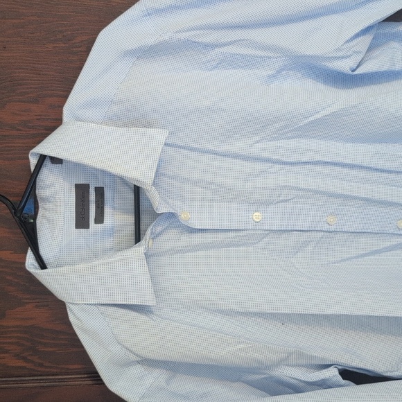 Calvin Klein Bundle Of Three Non Iron Long Sleeve Dress Shirts Size 17 - Picture 4 of 11